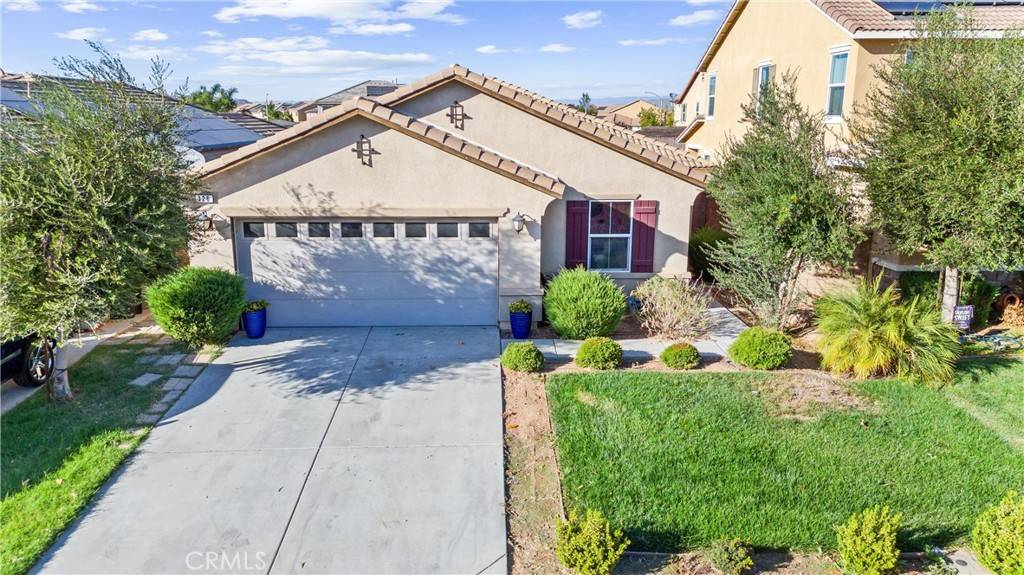 126 Cuyahoga CT, Perris, CA 92570