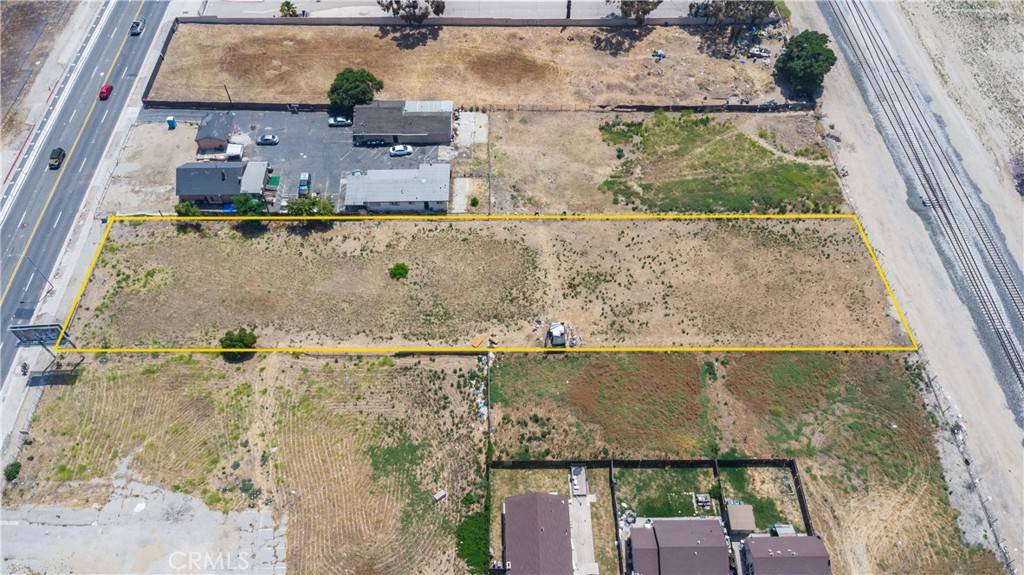 Ontario, CA 91761,918 E Holt BLVD
