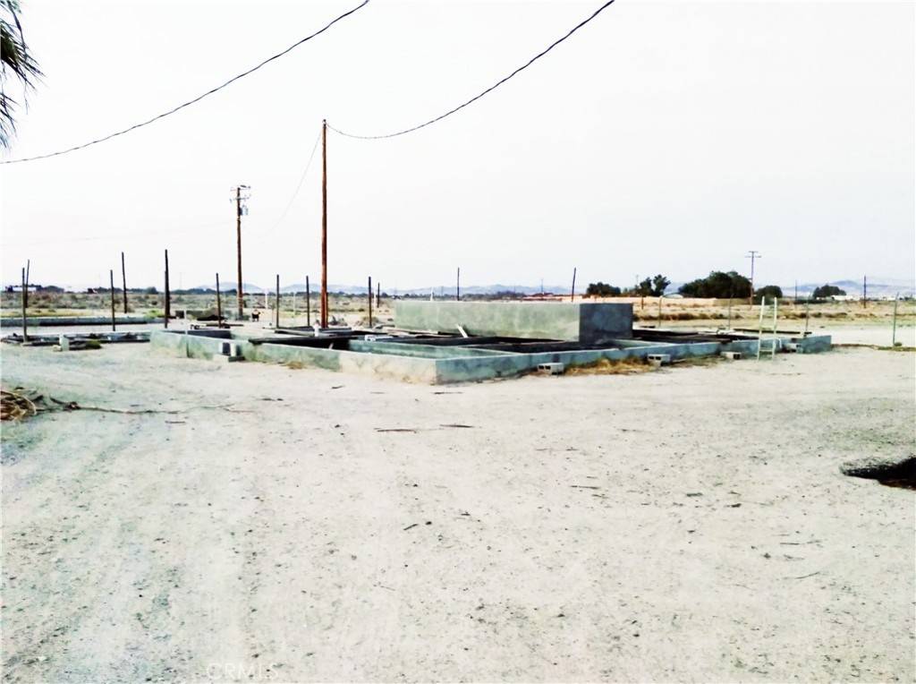 Newberry Springs, CA 92365,46292 National Trails