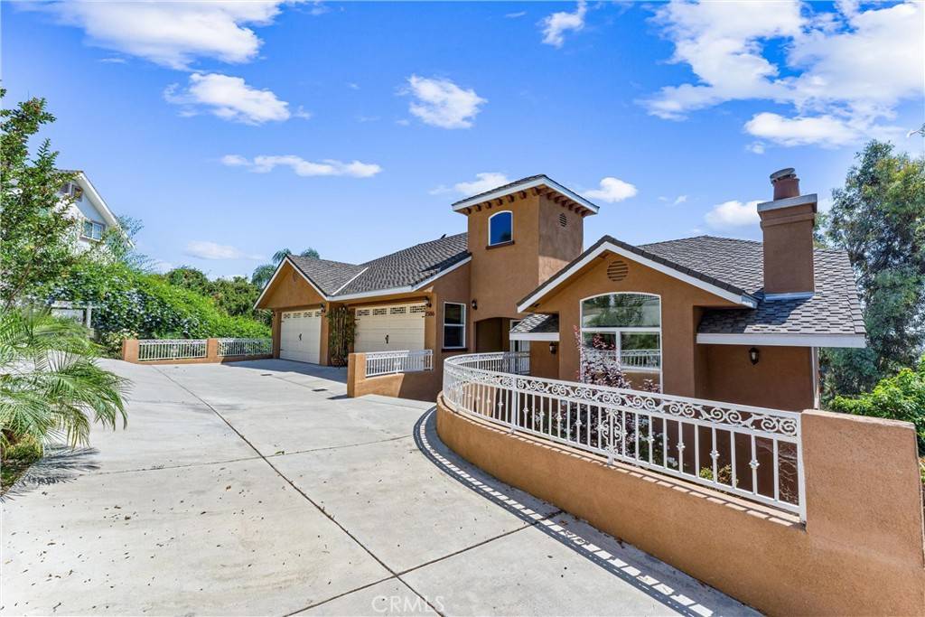 Hacienda Heights, CA 91745,2586 Turnbull Canyon RD