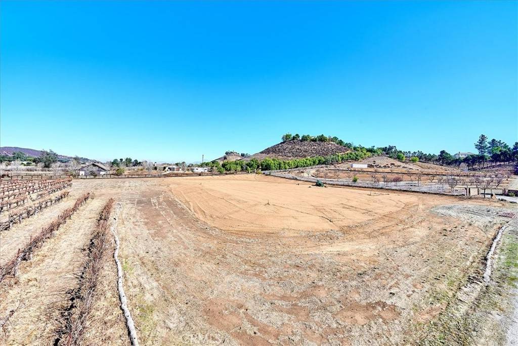 Murrieta, CA 92562,38680 Avenida De Felicidad