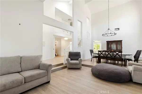 Apple Valley, CA 92307,19161 Tecumseh RD