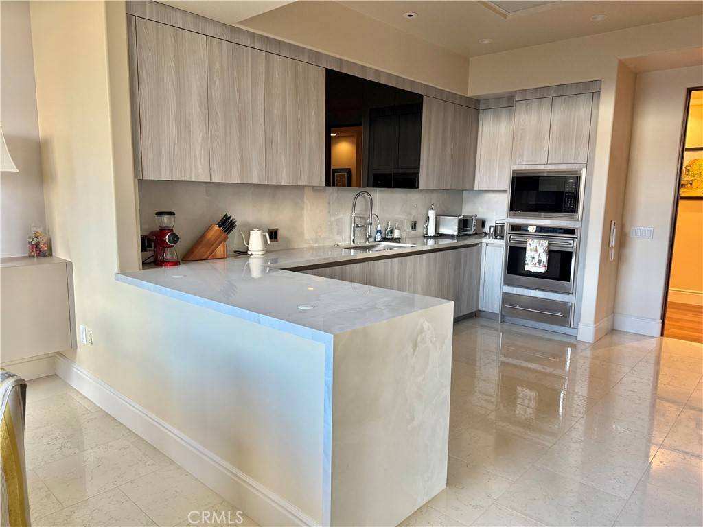 Pasadena, CA 91101,345 E Colorado BLVD #303