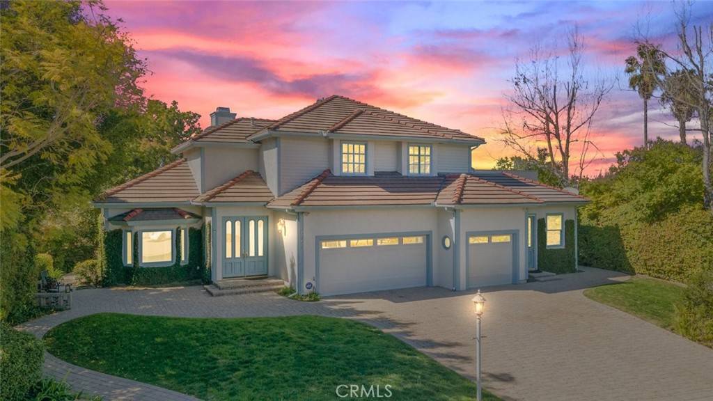 6327 Chorlito ST, Carlsbad, CA 92009