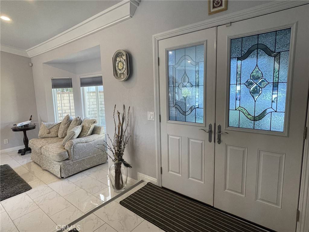 Diamond Bar, CA 91765,24324 Knoll CT
