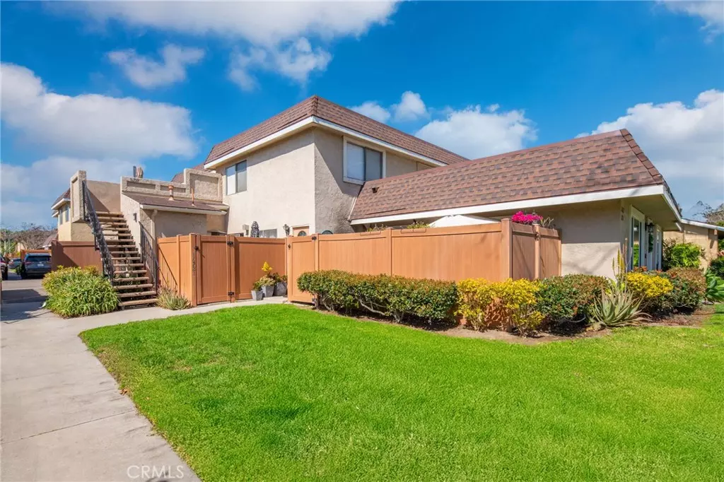 Cerritos, CA 90703,16723 Chaparral AVE