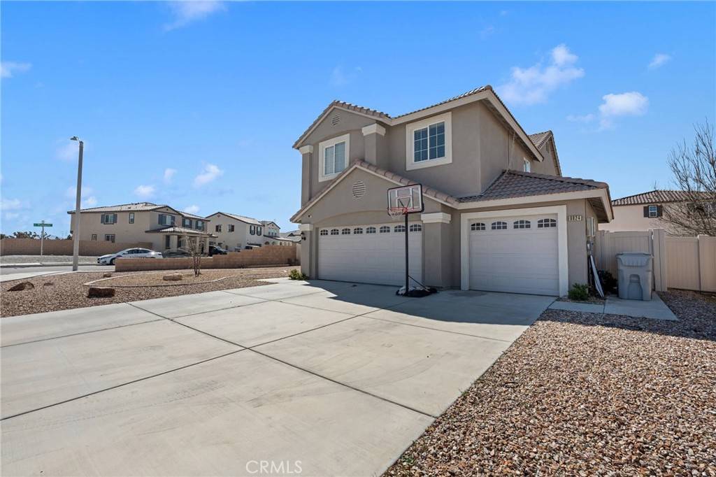 Hesperia, CA 92345,8824 Tamarisk AVE