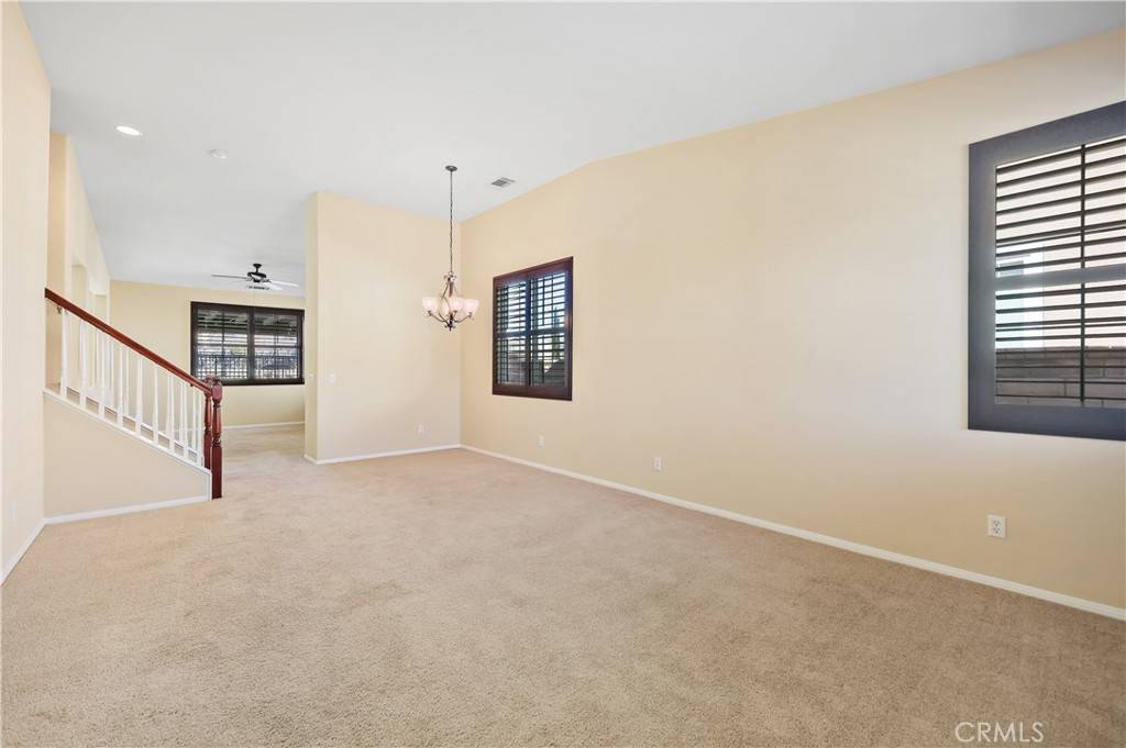 Palmdale, CA 93551,37533 Ficus CT