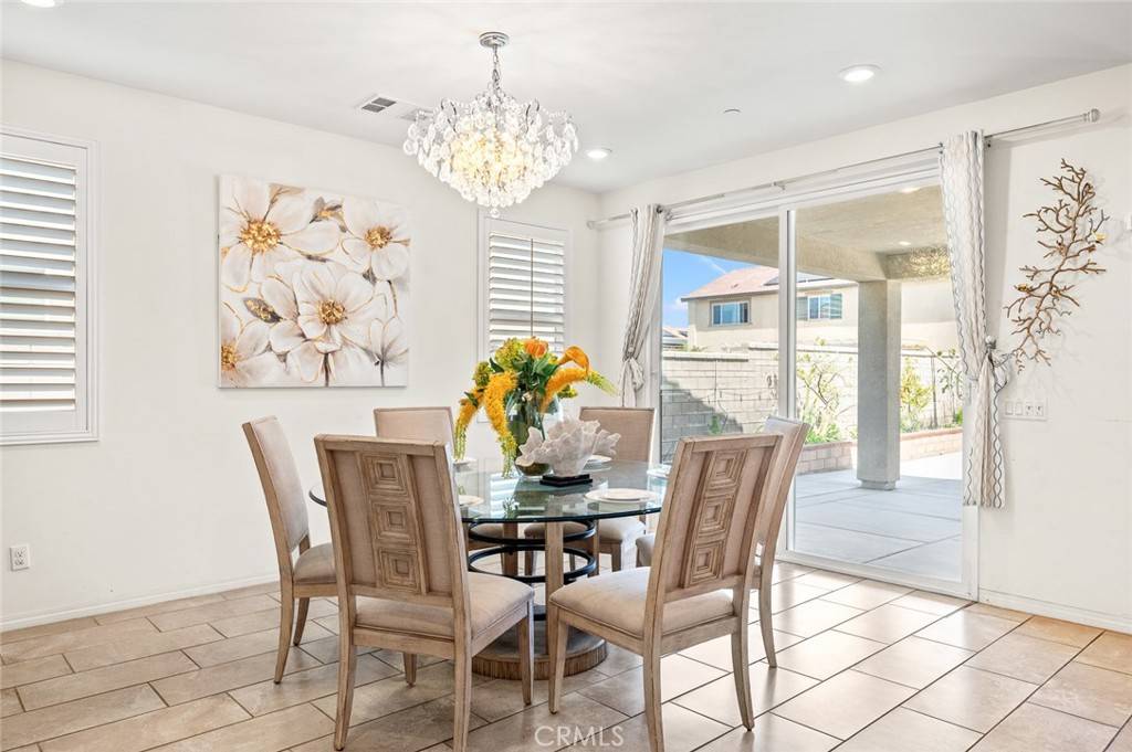 Jurupa Valley, CA 91752,6950 Bank Side DR