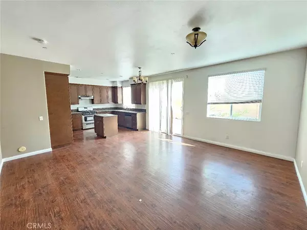 El Monte, CA 91732,12437 Denholm DR