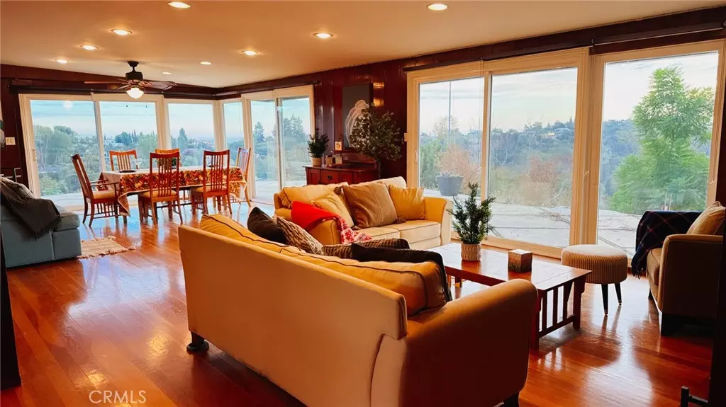 La Habra Heights, CA 90631,2334 Valle DR