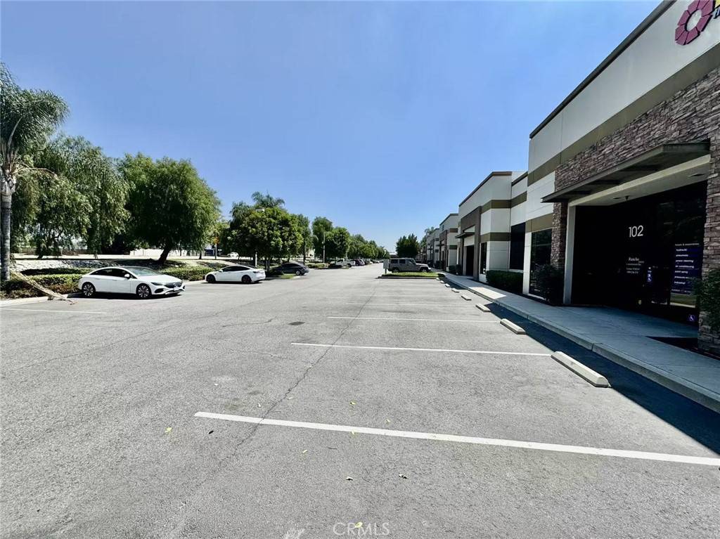 Ontario, CA 91761,909 S Cucamonga AVE #A102