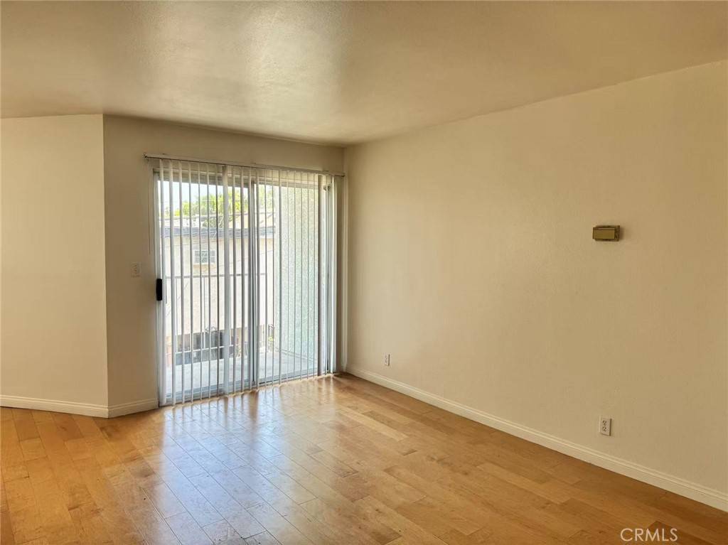 Long Beach, CA 90813,1566 Pine AVE #206A