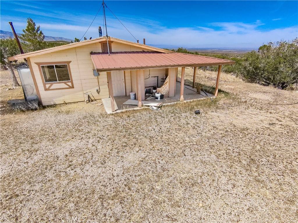 Llano, CA 93544,30711 212nd ST E