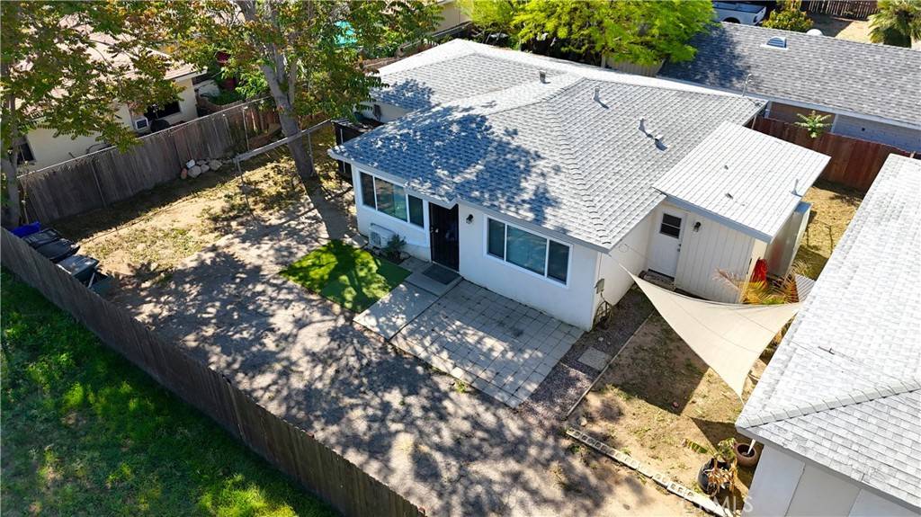 Pomona, CA 91766,1412 S White AVE