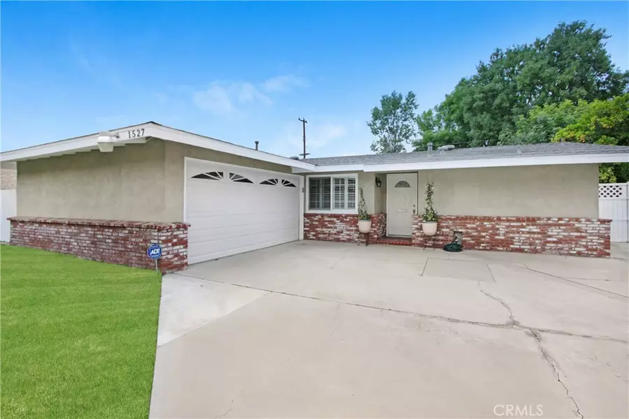 1527 E Doublegrove ST, West Covina, CA 91791