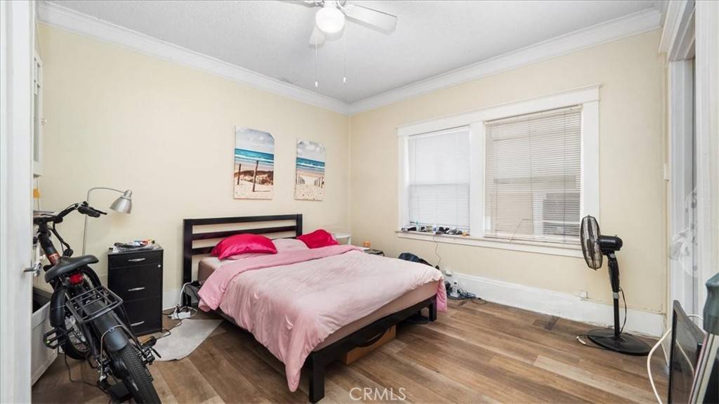 Long Beach, CA 90802,323 W 4th ST #201