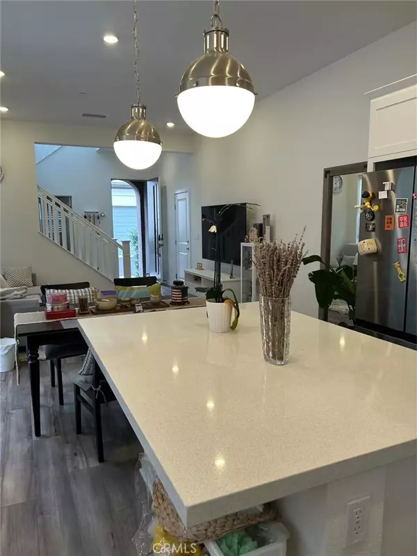 Ontario, CA 91762,4428 S Forsyth Paseo