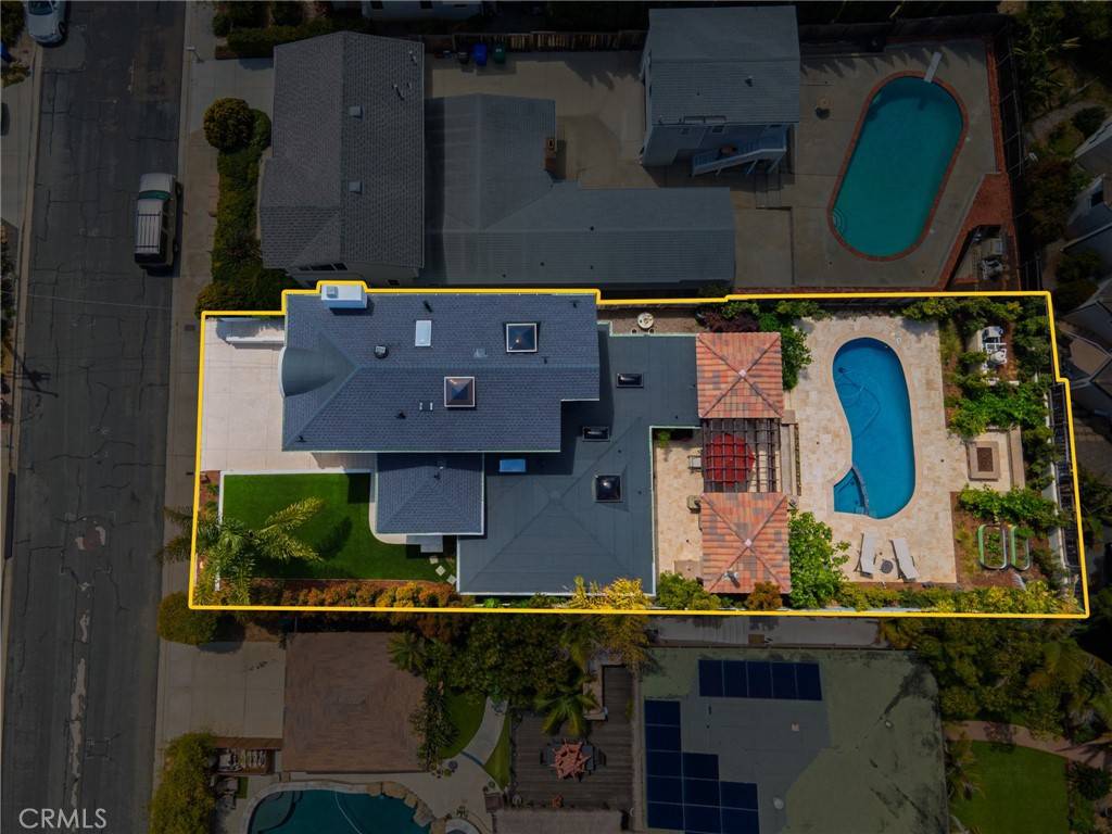 San Diego, CA 92109,1624 Malden ST