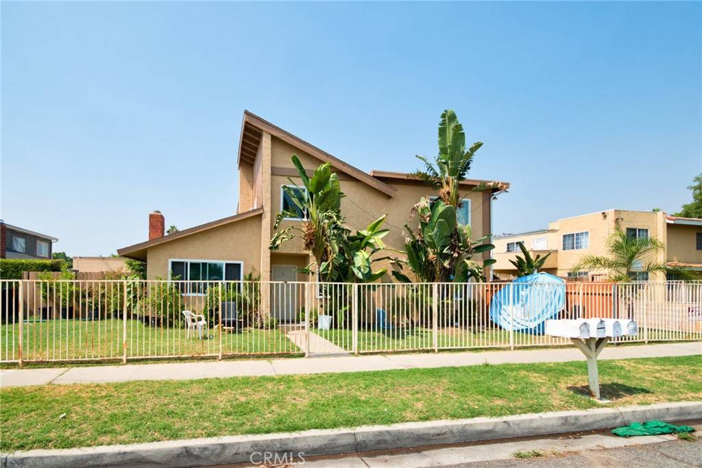 1074 N Willow AVE, Rialto, CA 92376