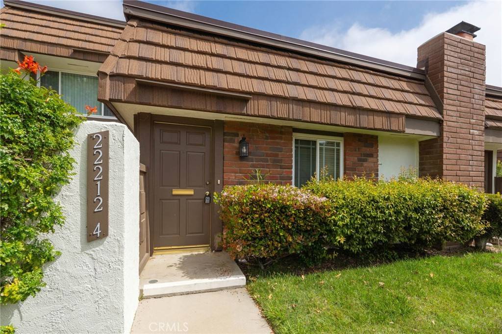 22212 Germain ST #4, Chatsworth, CA 91311