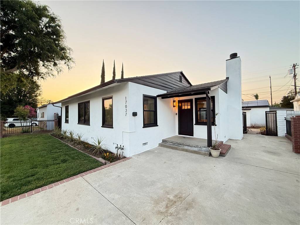 Van Nuys, CA 91406,17037 Covello ST