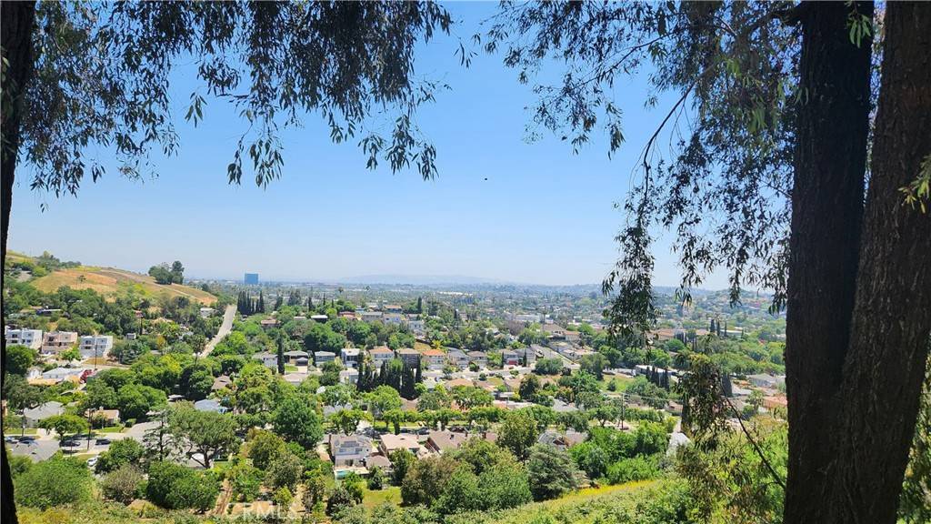 4080 Via Marisol #129, Los Angeles, CA 90042