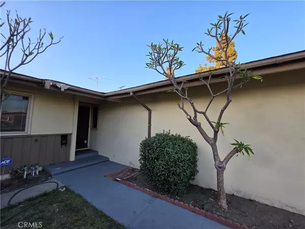 El Monte, CA 91733,10141 Brockway ST