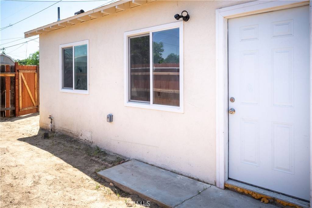 Hemet, CA 92543,303 Elmwood AVE