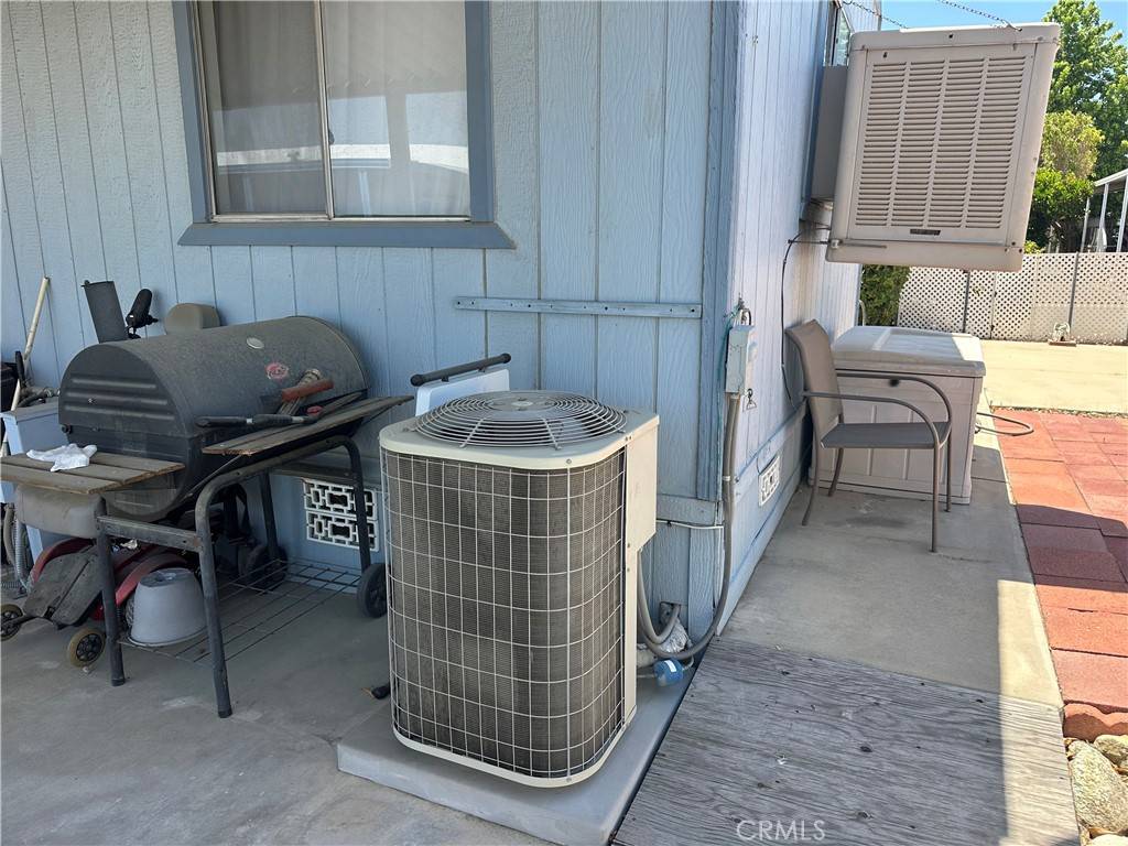 Rialto, CA 92377,2598 Ayala DR N #34