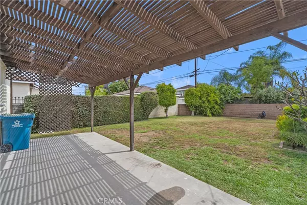 Alhambra, CA 91801,1812 S Granada AVE