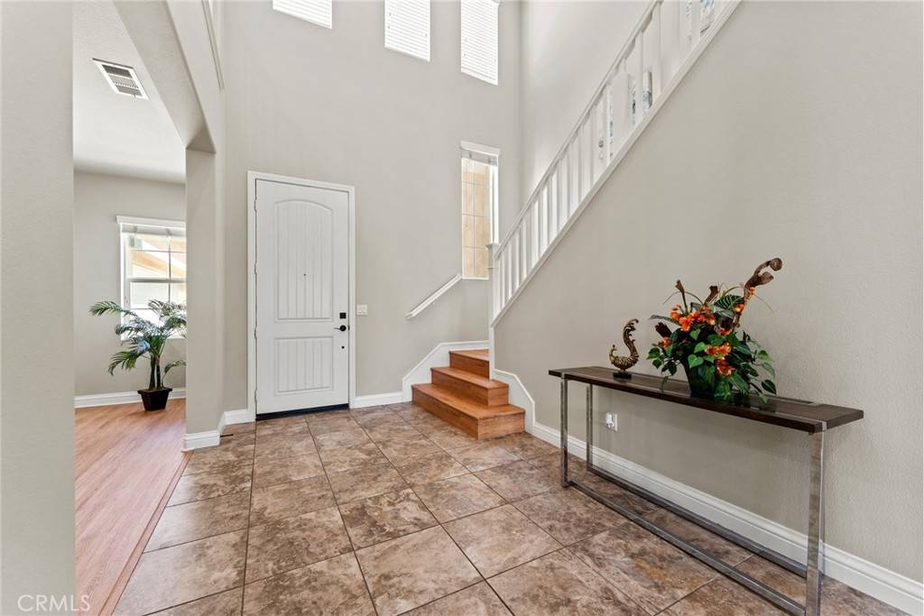 Ontario, CA 91762,2720 Arbor LN
