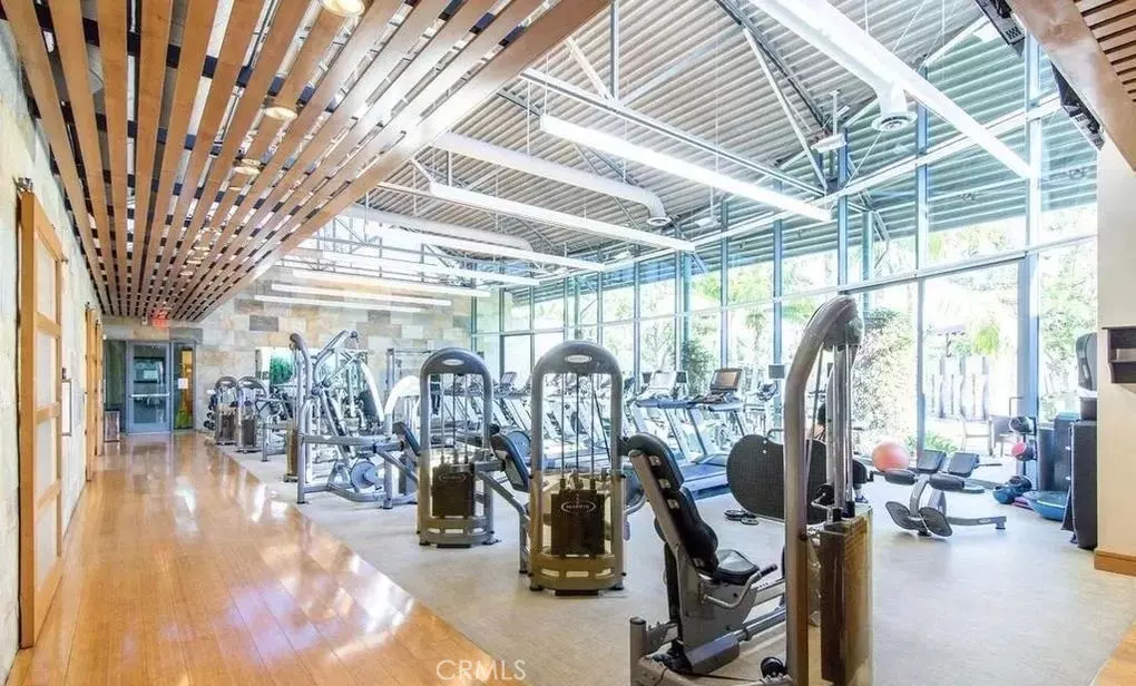 Irvine, CA 92612,2536 Nolita