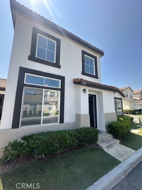 Azusa, CA 91702,212 Oakview DR