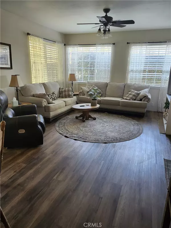 Camarillo, CA 93010,76 Nancy ST
