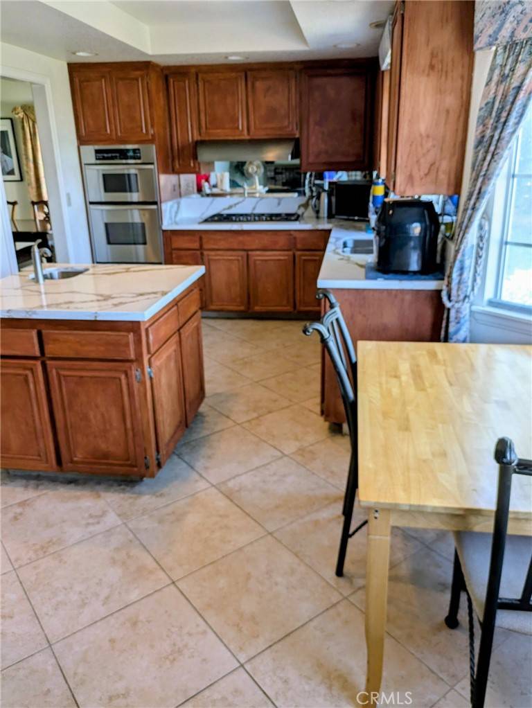 Palmdale, CA 93551,40420 Valiente DR