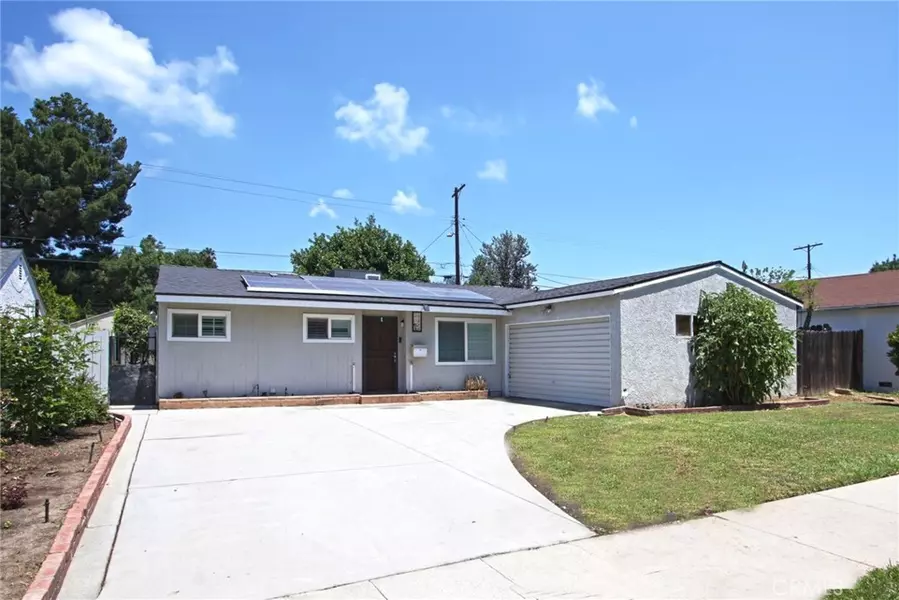 17829 Burton ST, Reseda, CA 91335