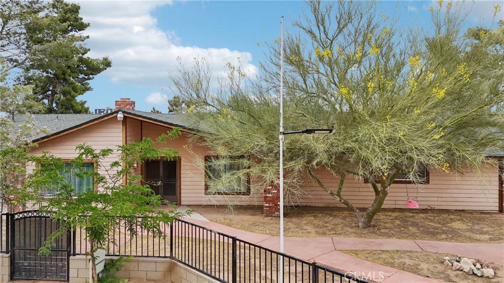 Hesperia, CA 92345,14676 Poplar ST