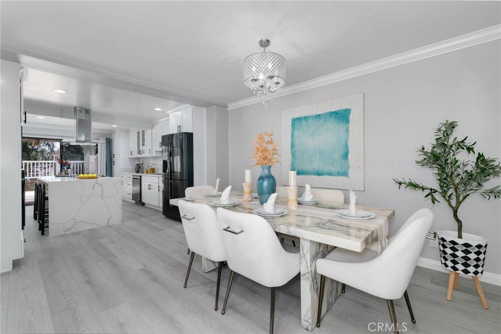 Diamond Bar, CA 91765,23064 Paseo De Terrado #2