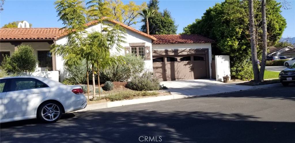 1900 Montrobles PL, San Marino, CA 91108