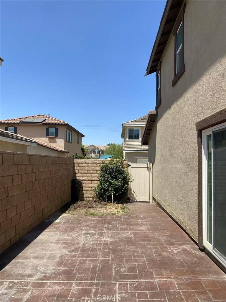 Ontario, CA 91761,3911 S St Albert Paseo