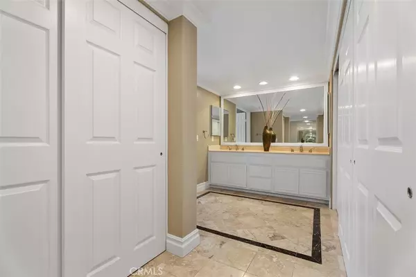 Laguna Niguel, CA 92677,30051 Running Deer LN