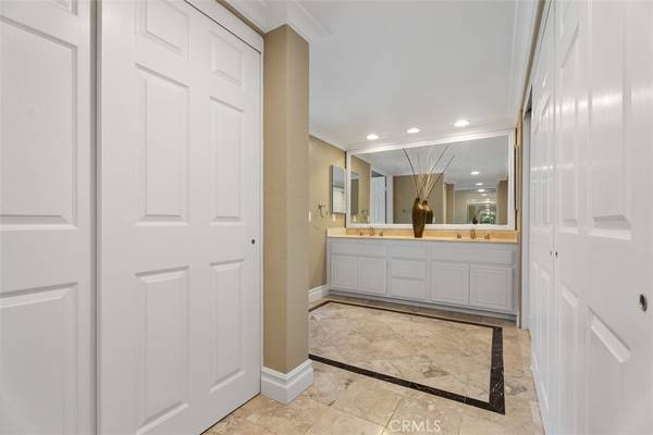 Laguna Niguel, CA 92677,30051 Running Deer LN