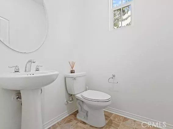 Eastvale, CA 92880,7047 Montecito LN