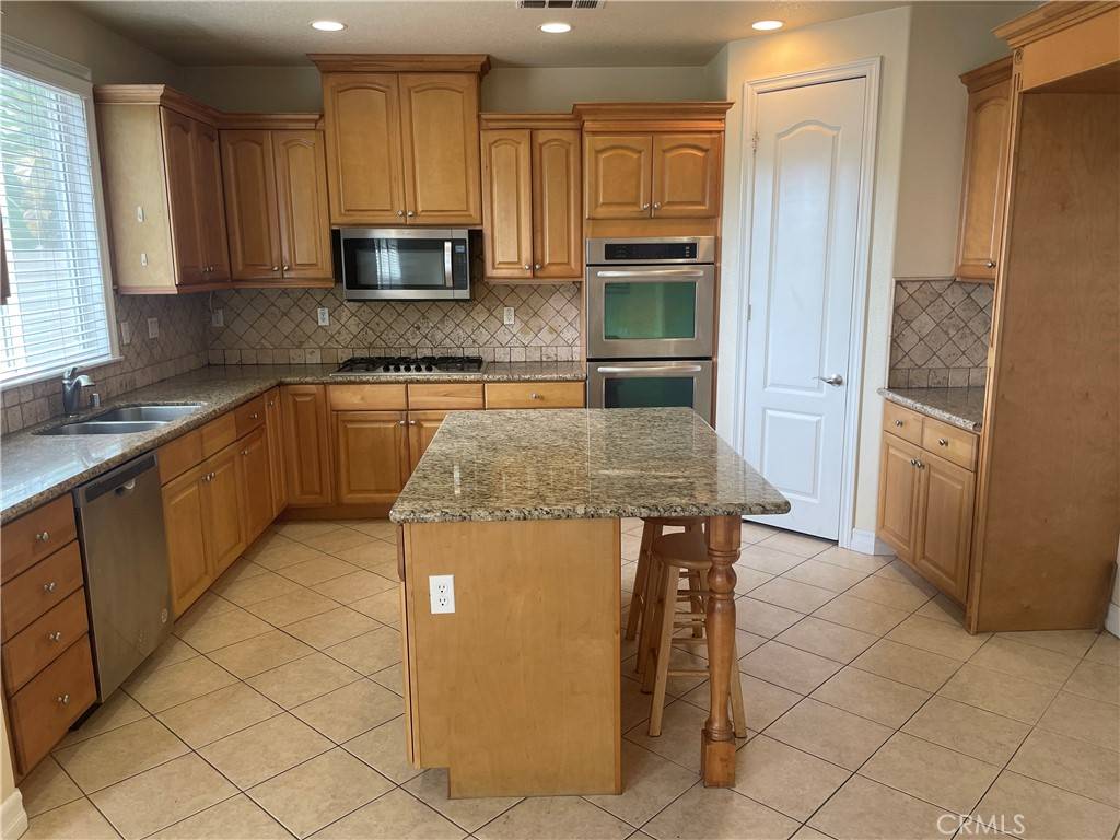 Costa Mesa, CA 92627,2100 Canyon CIR