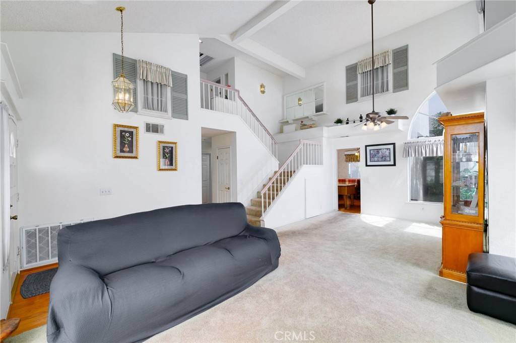 Murrieta, CA 92563,39625 Ranchwood DR
