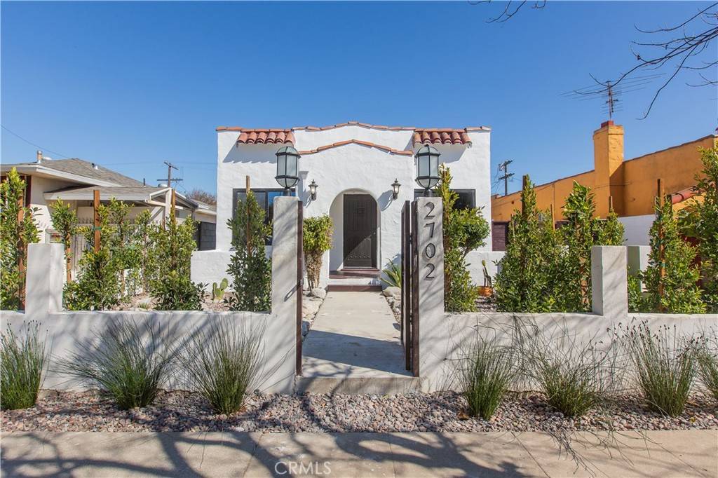 2702 Reynier AVE, Los Angeles, CA 90034