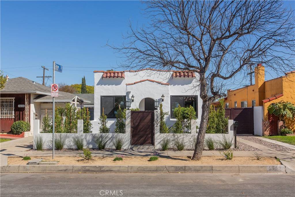 Los Angeles, CA 90034,2702 Reynier AVE