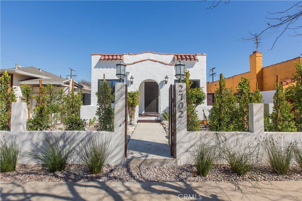2702 Reynier AVE, Los Angeles, CA 90034