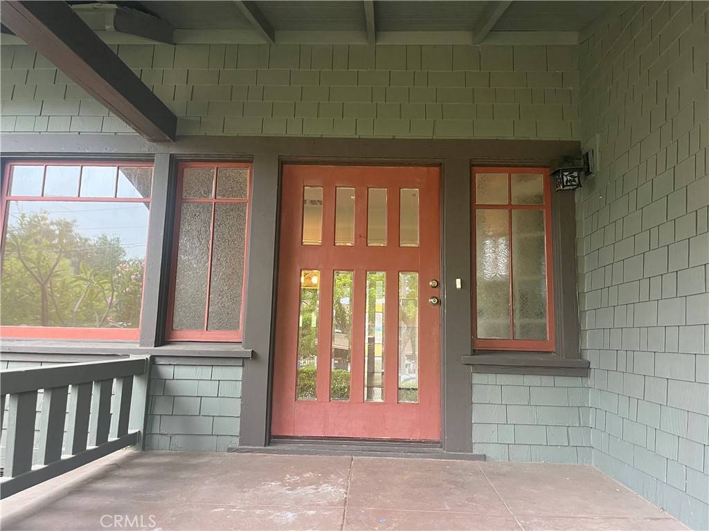 Pasadena, CA 91104,1075 E Elizabeth ST